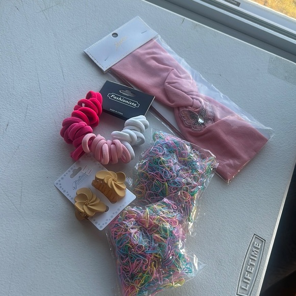 NEW Kids Hair Accessory Set - Pink and Multicolor - Picture 3 of 3